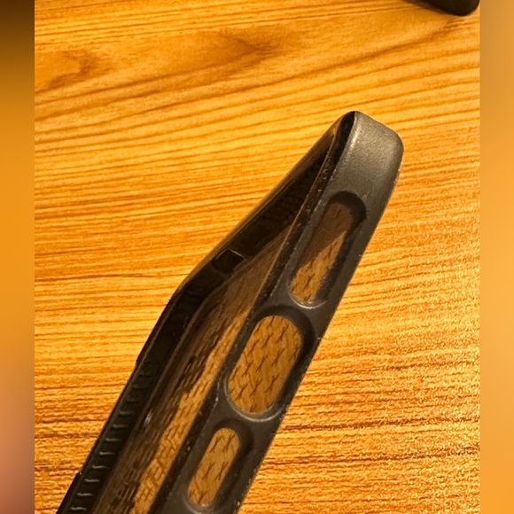 iPhone 13 Pro Max Tech 21 Evo Check Case - Picture 4 of 4